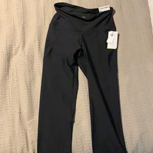 NWT Old Navy Athletic Leggings